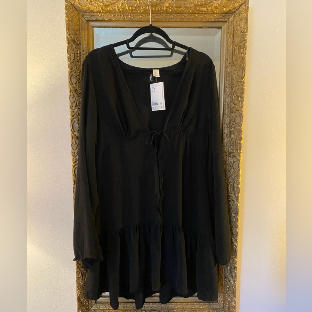 H&M Black Long Sleeve Tie Front Mini Dress